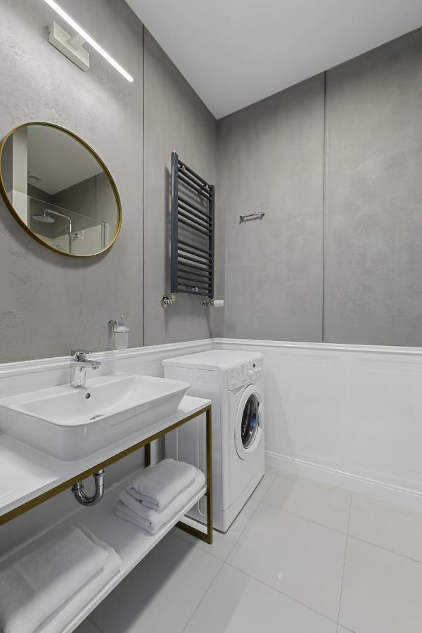 Aparthotel Krzywa Kamienica Lodž Exteriér fotografie