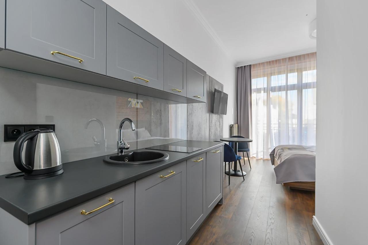 Aparthotel Krzywa Kamienica Lodž Exteriér fotografie