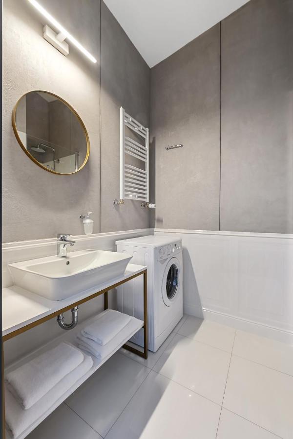 Aparthotel Krzywa Kamienica Lodž Exteriér fotografie