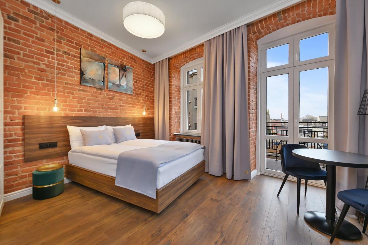 Aparthotel Krzywa Kamienica Lodž Exteriér fotografie