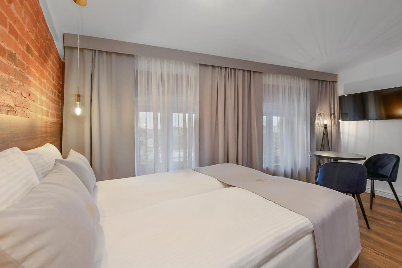 Aparthotel Krzywa Kamienica Lodž Exteriér fotografie